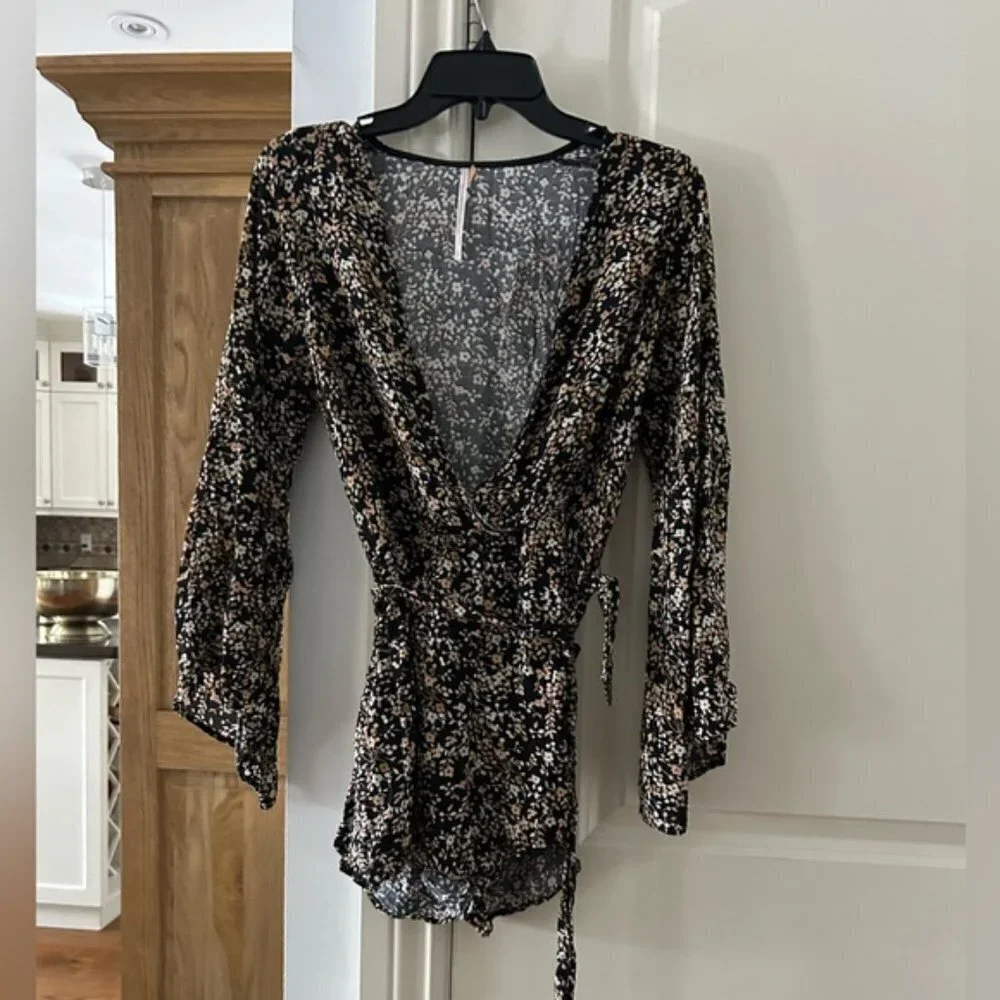 FREE PEOPLE S long sleeve floral romper summer